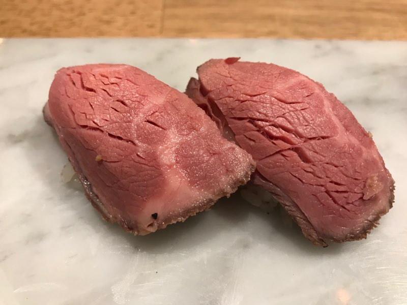 浜松、肉寿司