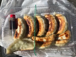 餃子の源さん