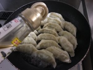 冷凍餃子、上手な、焼き方