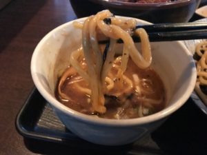浜松、豚丼、笑門