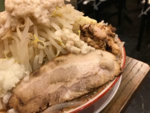 燕三条ラーメン ガッツリ軒